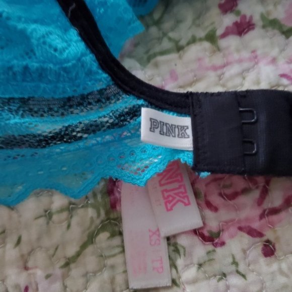 Victorias Secret Pink- Wired Lace Balconette Bra with keyhole back - Picture 5 of 10